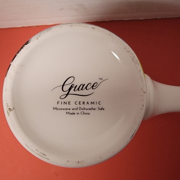 Focused Feline Grace Fine China Mug-Cat with Glasses New - Picture 5 of 7